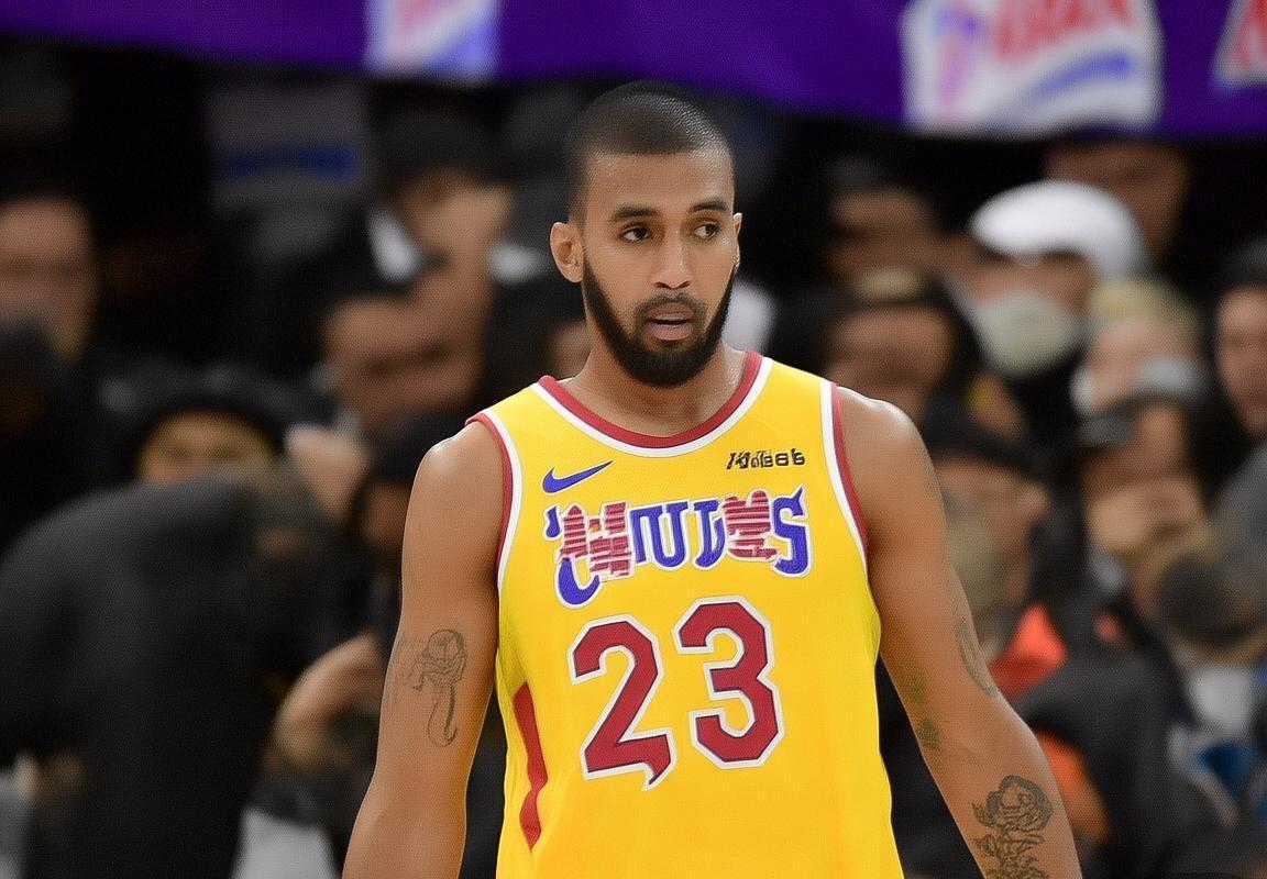 保罗43分制胜勇士，NBA焦点战巅峰回归(图1)