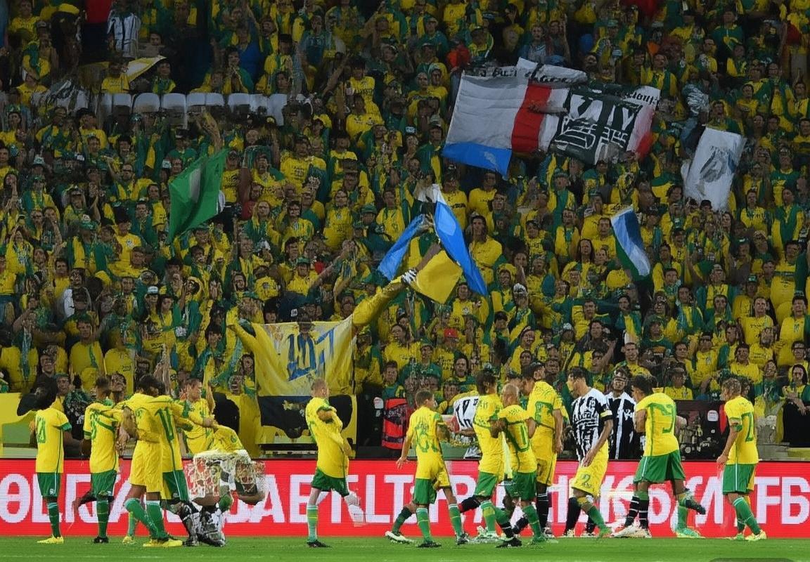 巴西国际VS克鲁塞纳：巅峰对决战术解析(图1)